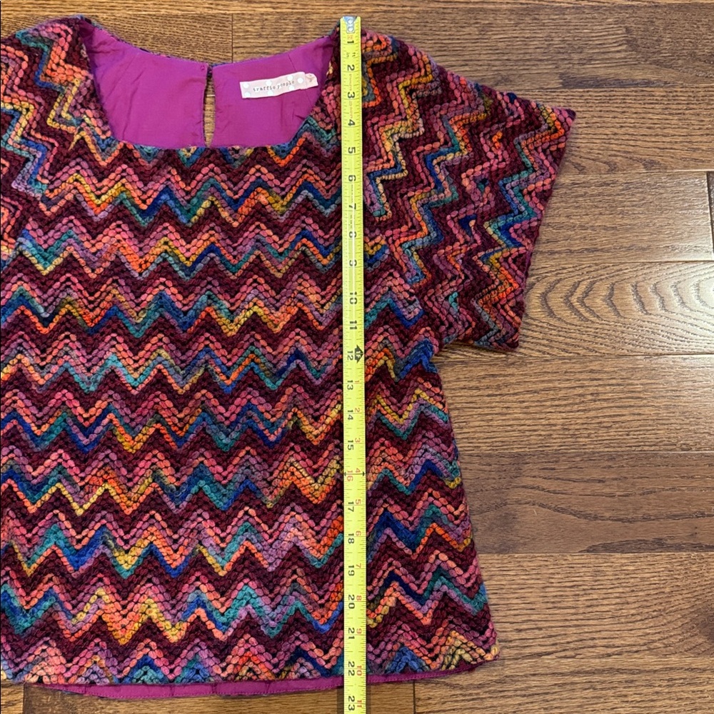 Traffic People Multicolor Chevron Pattern Top - image 7